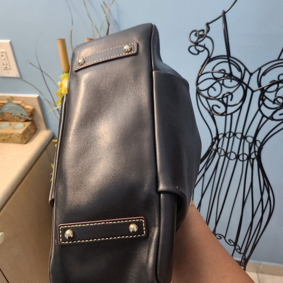 Dooney & Bourke Shoulder leather bag - Picture 4 of 8